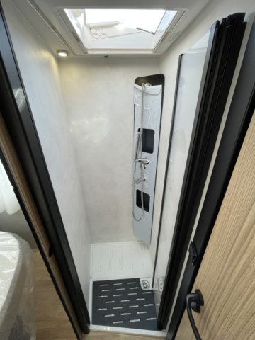 Bavaria Initial I740FC Nomade I 740 FC - Photo 6