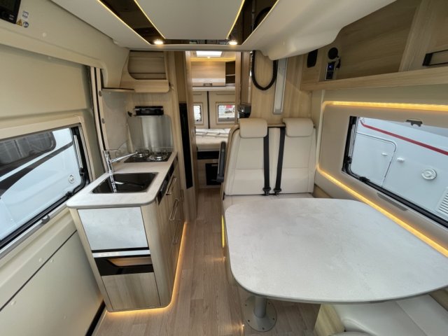Campereve Camper Van XL PREMIUM CAMPERVAN LIMITED - Photo 3