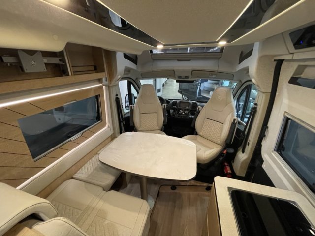 Campereve Camper Van XL PREMIUM CAMPERVAN SAPHIR - Photo 2