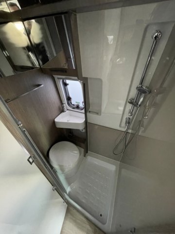 Challenger V210 Road Edition VIP FOURGON - Photo 6