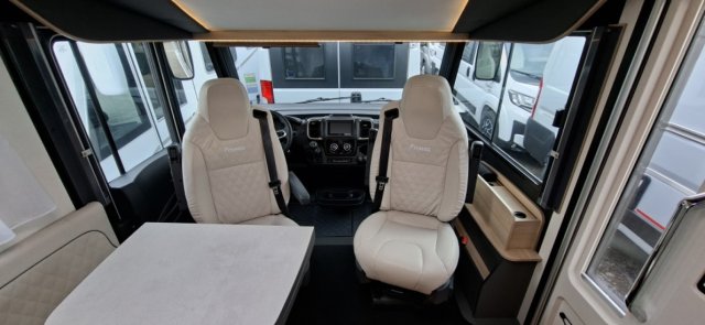 Itineo CJ 660 FAMILI COMPACT - Photo 2