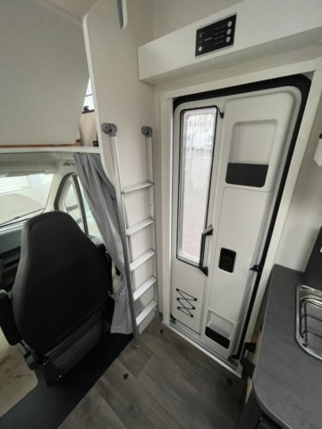 Sunlight A 68 CAPUCINE - Photo 3