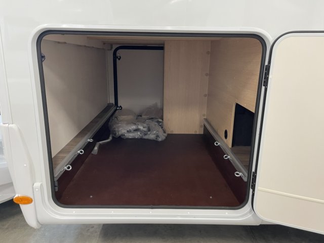 Sunlight T 69 LC Adventure Edition PROFILE - Photo 8