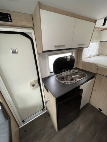 Sunlight V 60 VAN - Photo 4