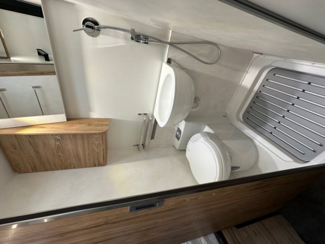 Bavaria K600S STANDARD - Photo 5