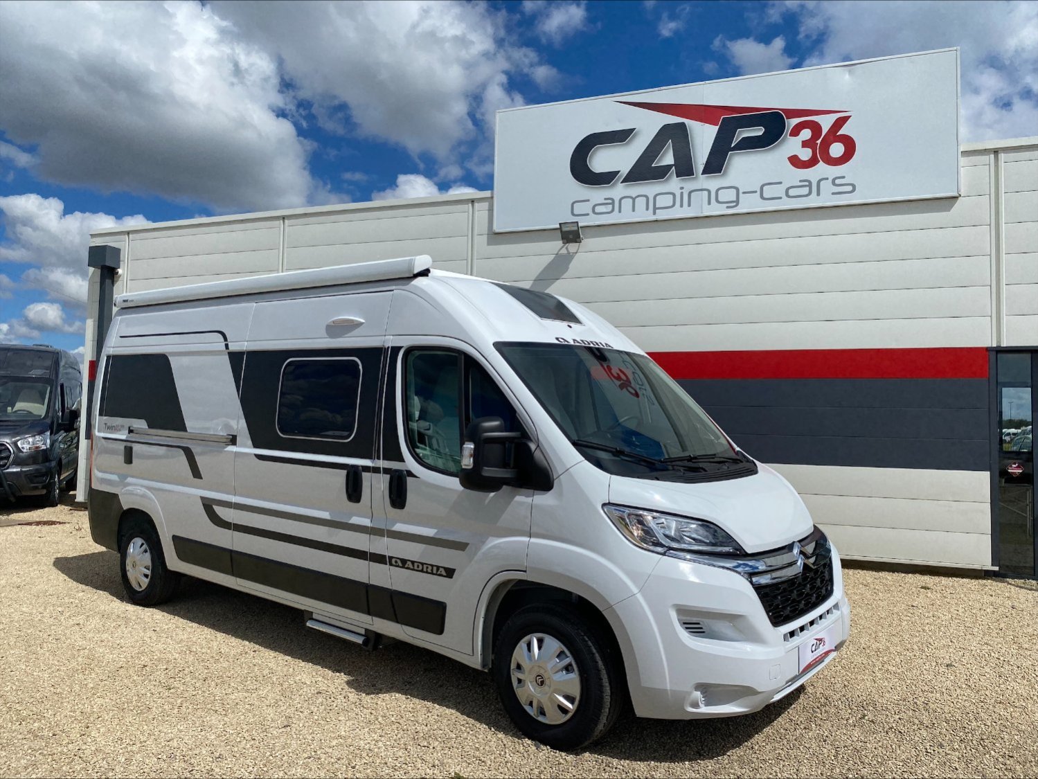 Adria Twin 600 SP PLUS  SPB 