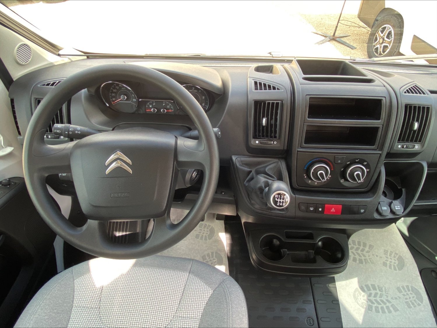 Adria Twin 600 SP PLUS  SPB 