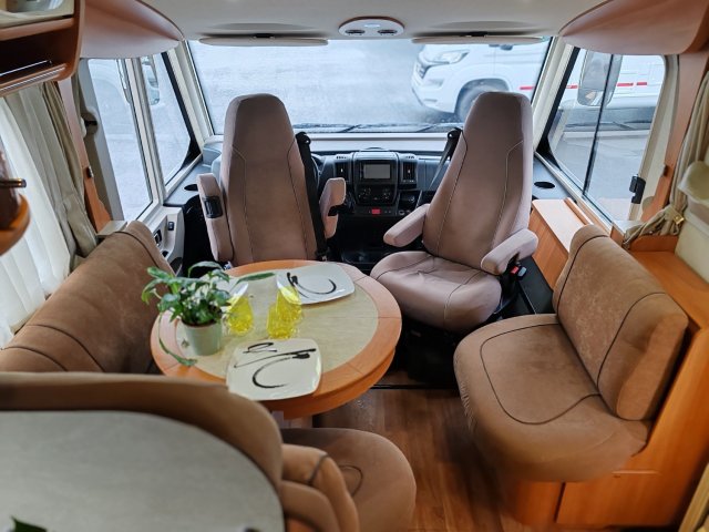 Hymer B 698 - Photo 2