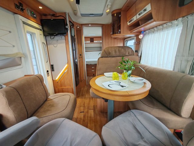 Hymer B 698 - Photo 3
