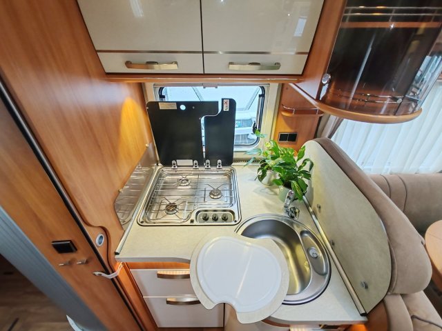 Hymer B 698 - Photo 5