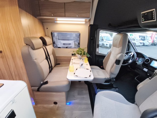 Hymer Camper Vans / Hymercar Grand Canyon S - Photo 8