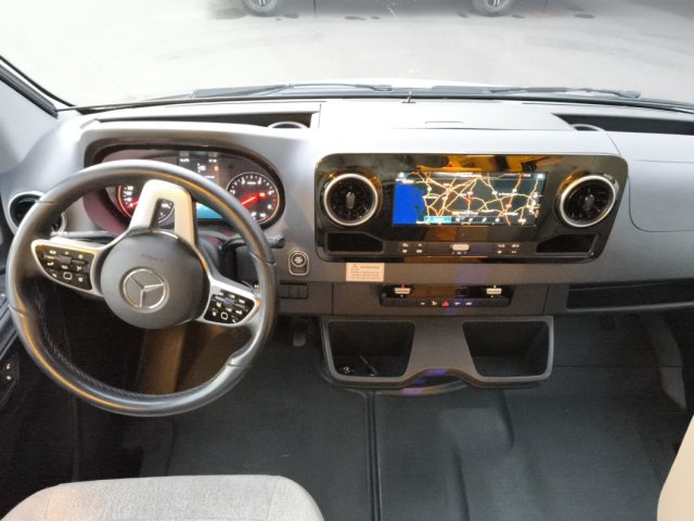 Hymer Camper Vans / Hymercar Grand Canyon S - Photo 3