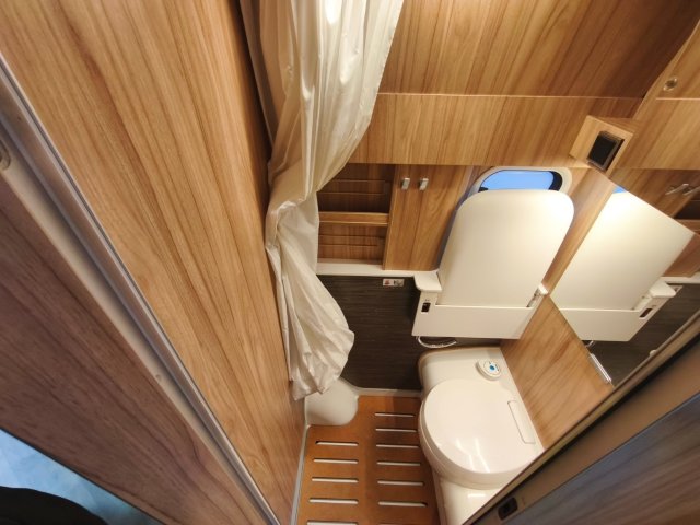 Hymer Camper Vans / Hymercar Grand Canyon S - Photo 13