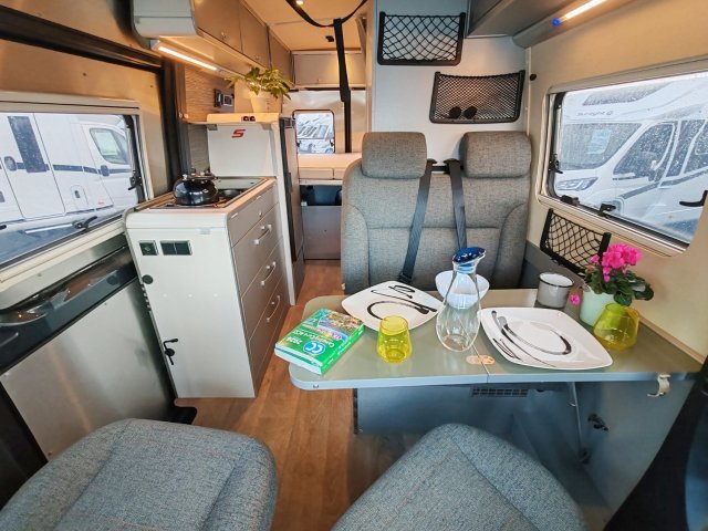 Hymer Camper Vans / Hymercar Grand Canyon S - Photo 9