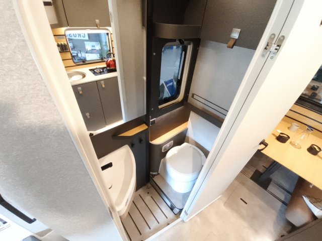 Hymer Venture S - Photo 9
