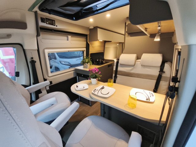 LMC Innovan 600 - Photo 6