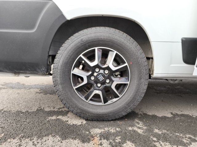 LMC Innovan 600 - Photo 19