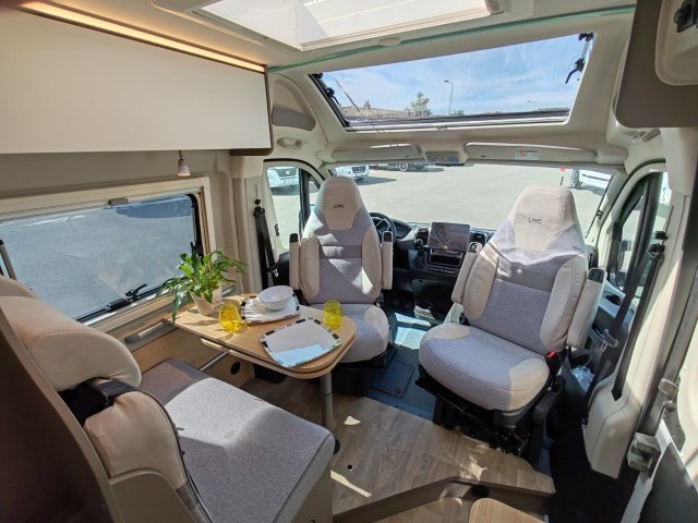 LMC Innovan 640 - Photo 5