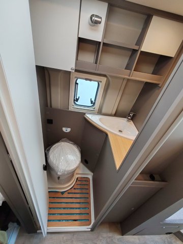 LMC Innovan 640 - Photo 13