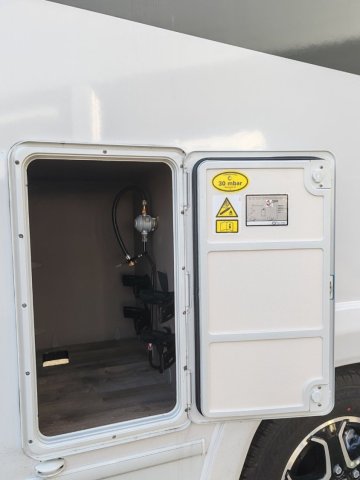 LMC Tourer H 663 G 70eme Anniversaire - Photo 16