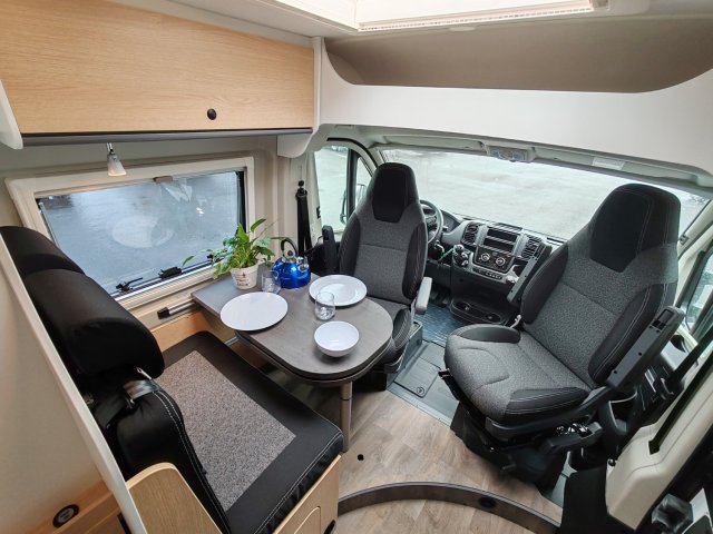 Sunlight Cliff 640 - Photo 2