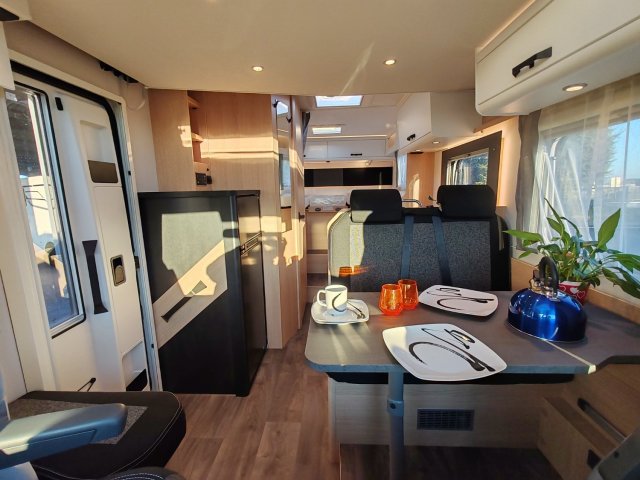 Sunlight T 67 S - Photo 4