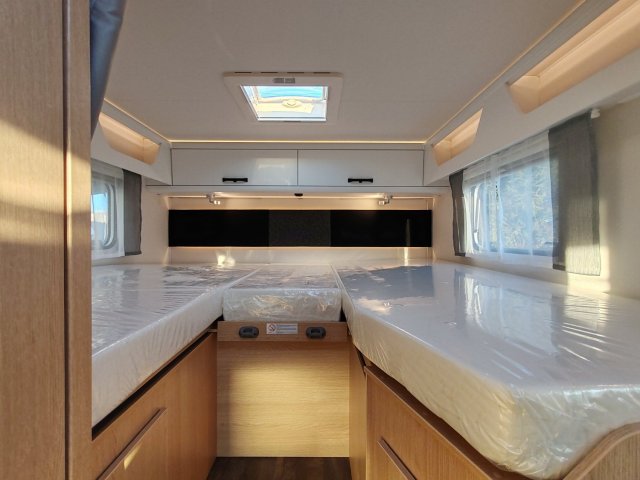 Sunlight T 67 S - Photo 7