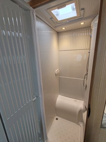 Sunlight V 60 - Photo 8