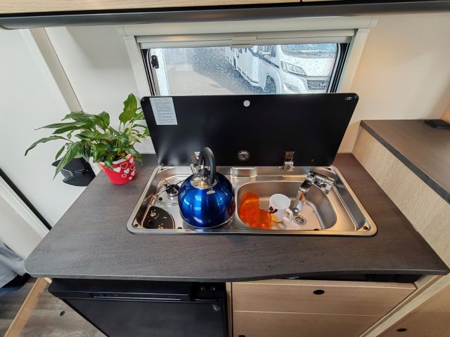 Sunlight V 66 Adventure Edition - Photo 4