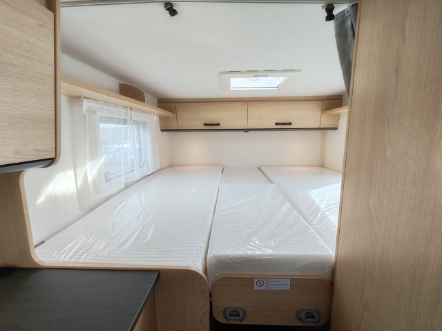 Sunlight V 66 Adventure Edition - Photo 8