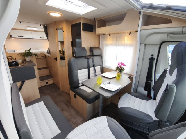 Sunlight V 67S ADVENTURE EDITION - Photo 6