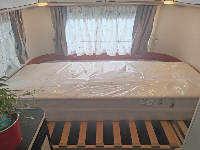 Eriba Touring 430 Tango Red - Photo 10