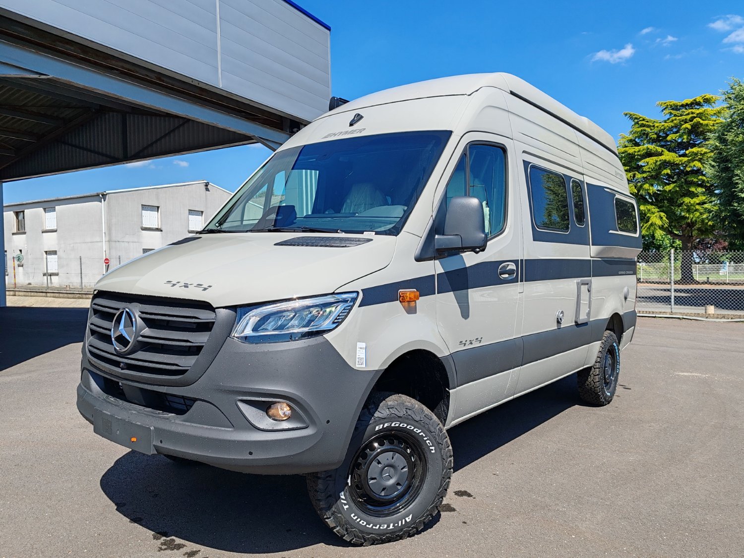 Hymer Camper Vans / Hymercar Grand Canyon S 