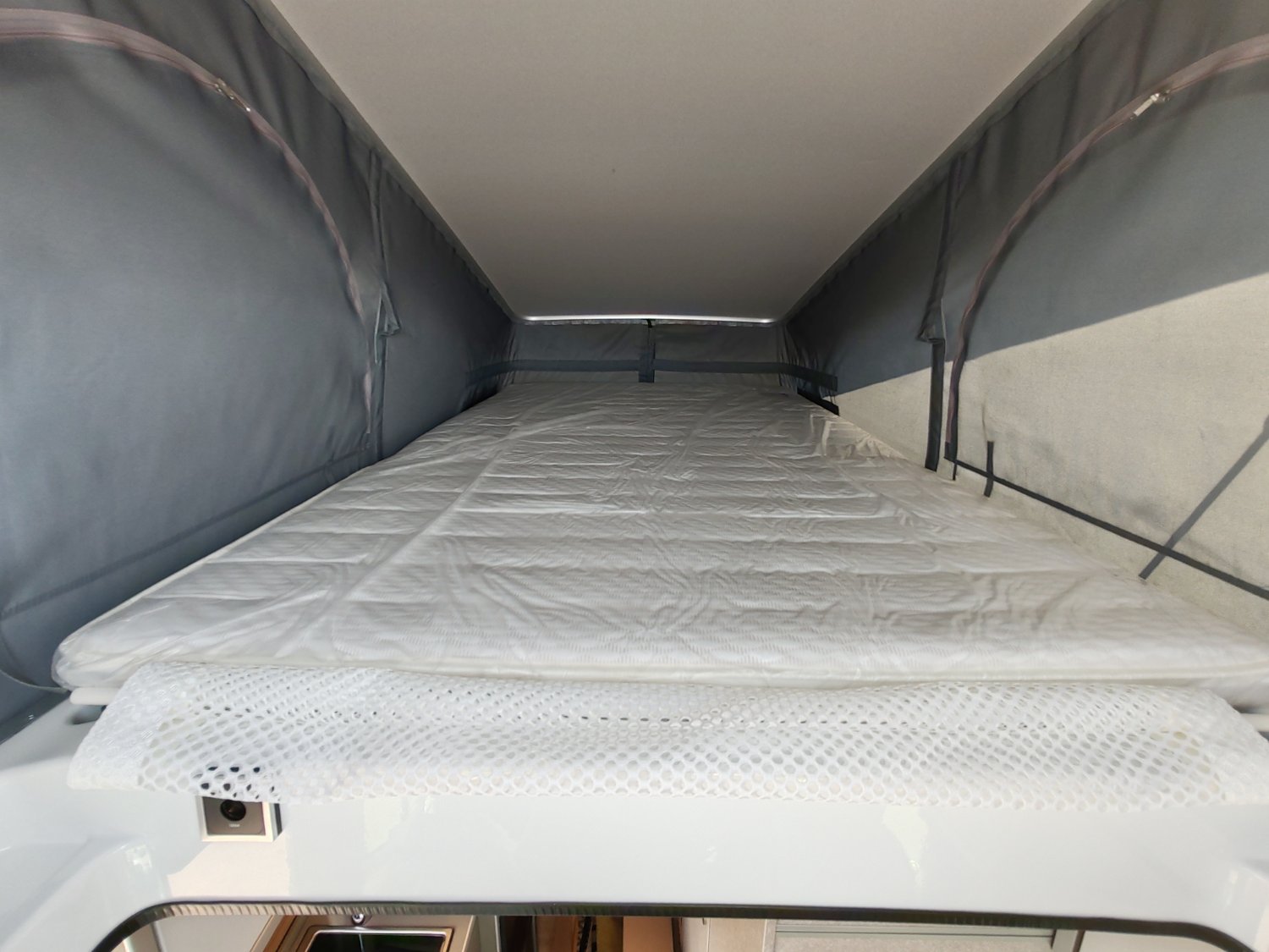 Hymer Camper Vans / Hymercar Grand Canyon S 
