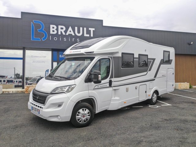 Adria Matrix Plus 670 DL Occasion