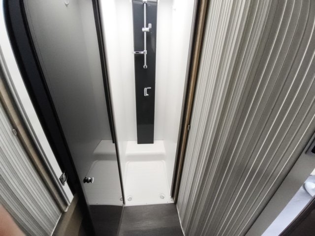 Challenger 250 Start Edition - Photo 14