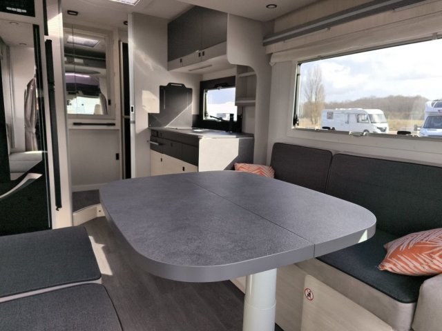 Challenger 260 Graphite Ultimate - Photo 9