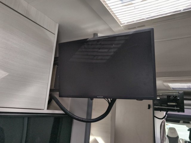 Challenger 260 Graphite Ultimate - Photo 18