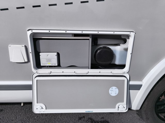 Challenger 260 Graphite Ultimate - Photo 21