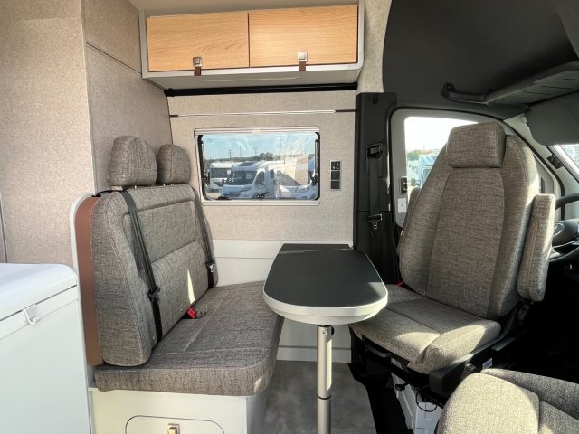 Hymer Camper Vans / Hymercar Grand Canyon S 4X4 - Photo 9