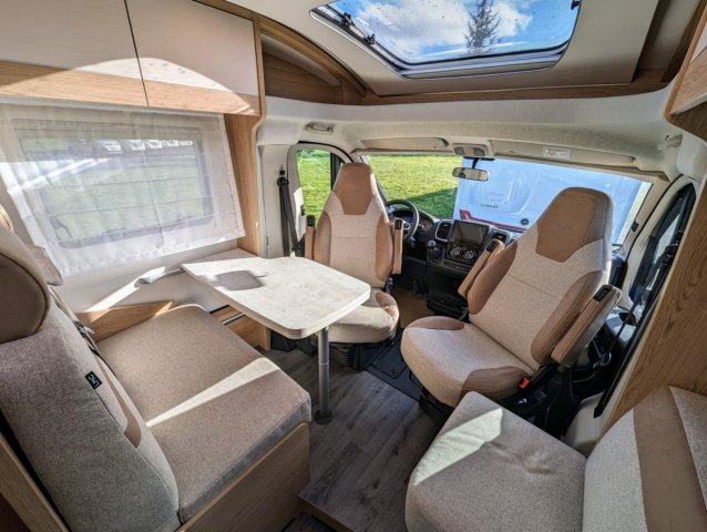 LMC Cruiser V 646 - Photo 11