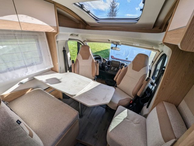 LMC Cruiser V 646 - Photo 12