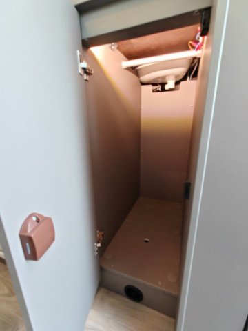 LMC Innovan 600 - Photo 17