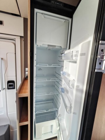 LMC Tourer H 663 G 70eme Anniversaire - Photo 18