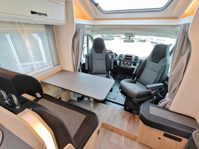Sunlight T 67 S - Photo 8