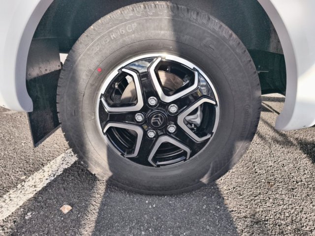 Sunlight T 68 C Adventure Edition - Photo 3