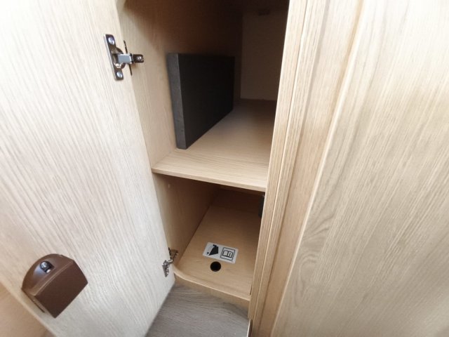 Sunlight V 67S Adventure Edition - Photo 18