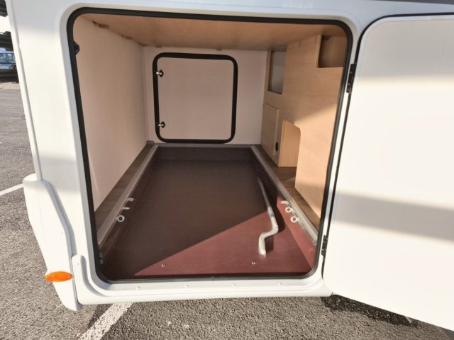 Sunlight V 67S Adventure Edition - Photo 20