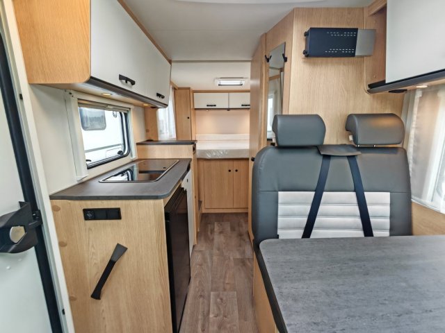 Sunlight V 69 Adventure Edition - Photo 12