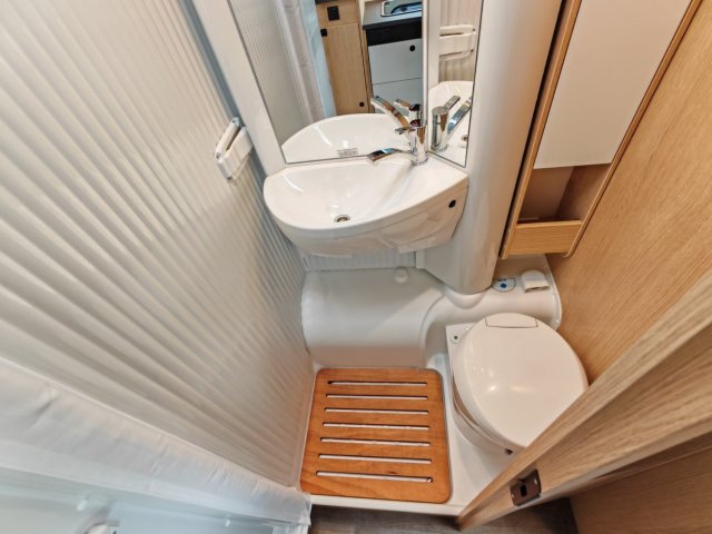 Sunlight V 69 Adventure Edition - Photo 14